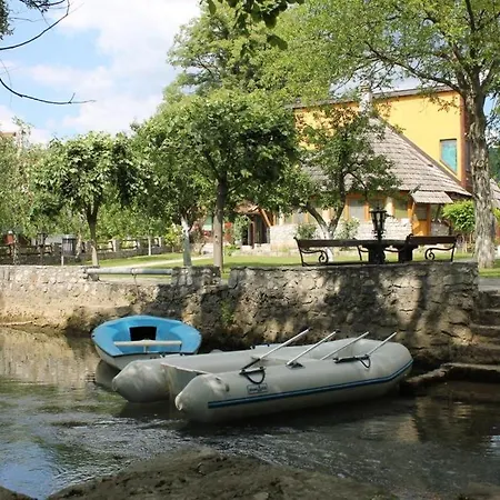 River Dream House Bihać